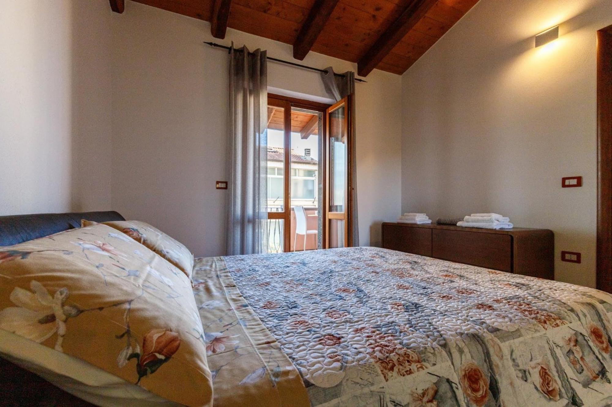 Appartamento Casa Lilla 1 E 2 Oristano Esterno foto